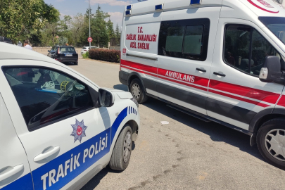 Konya Kulu'da elektrikli bisiklet ile otomobil çarpıştı