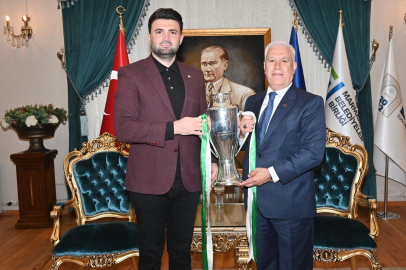 Bursaspor’a sahip çıkma sorumluluğu! ‘Bursa’da doğan ya da doyan…’