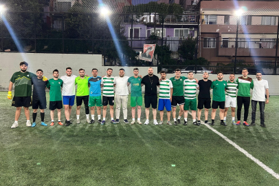 Bursaspor taraftarı bu kez sahada!