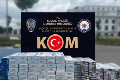 Kocali TEM Otoyolu'nda bir tırda 350 paket gümrük kaçağı sigara ele geçirildi