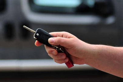 ÖTV zammı ile fiyatlar uçuşa geçti: 1,5 milyon TL'lik fark! Lüks SUV'larla yarışıyor...