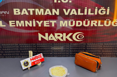 Batman'a hava yolu ile gelen yolcunun üzerinden uyuşturucu çıktı