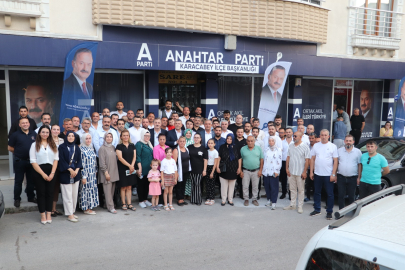 Bursa Karacabey'de 120 kişi Anahtar Parti'ye katıldı