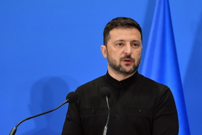 Zelenskiy, protestoların ardından yolsuzlukla mücadele yasasında geri adım attı