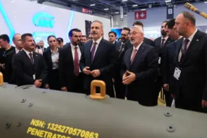 Bakan Fidan'dan gündem olan poz! Askeri harekat mesajı mı?