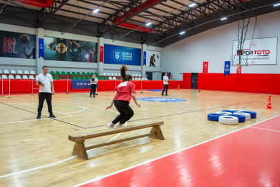 Bursa'da zabıta olmak için parkurda ter döktüler