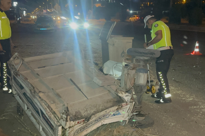 Elazığ'da otomobil ile elektrikli motosiklet çarpıştı: 2'si ağır 3 yaralı