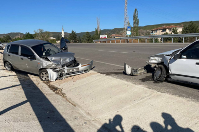 Kastamonu’da iki otomobil çarpıştı: 1 yaralı