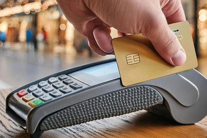 Kredi kartı faizlerinde yeni düzenleme: Baz puanlar düşürüldü!