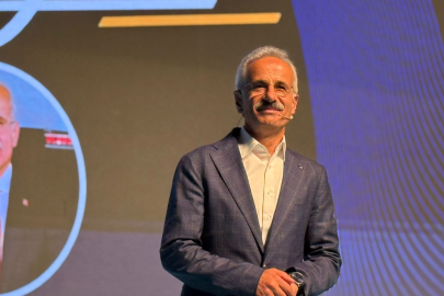 Bakan Uraloğlu, AK Parti Bursa teşkilatıyla bir araya geldi