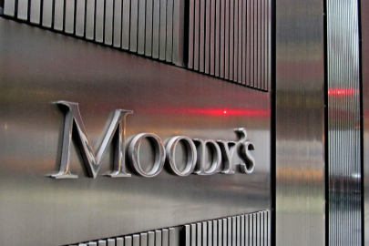 Moody's, Türkiye'nin kredi notunu yükseltti