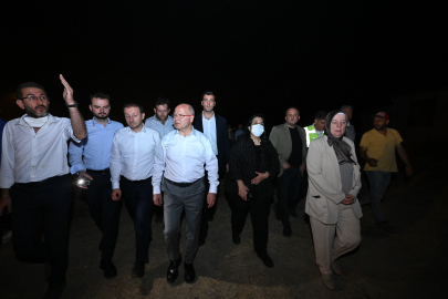 AK Parti heyeti Bursa'daki yangın bölgesinde incelemelerde bulundu