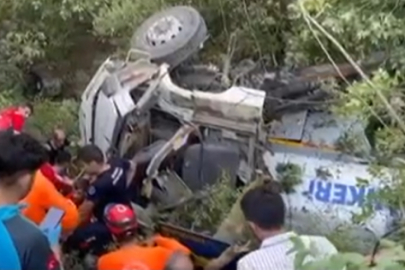 Bursa'da yangın söndürmeye giden su tankeri uçuruma yuvarlandı: 1 ölü, 2 ağır yaralı