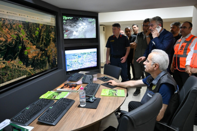 Bursa Valiliği açıkladı: Orman yangını için kaç helikopter ve uçak görevlendirildi?