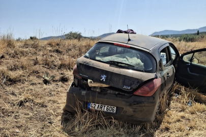 Konya’da kontrolden çıkan otomobil ekin tarlasına savruldu