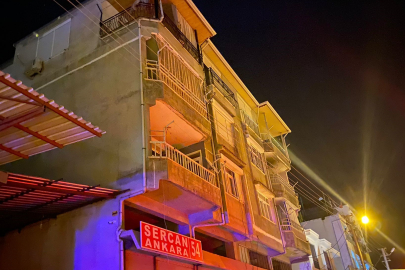 Antalya'da 4 katlı binada çıkan yangında 3 kişi dumandan etkilendi