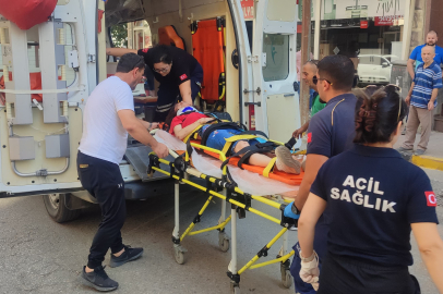 Edirne Keşan'da motosiklet yayaya çarptı, 2 kişi yaralandı