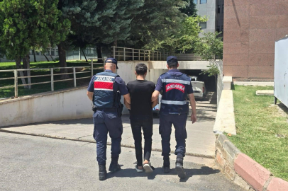 Gaziantep'te 7 ayrı suç kaydı bulunan şahsı jandarma yakaladı