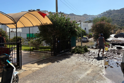 Muğla  Bodrum'da ana su isale hattı patladı