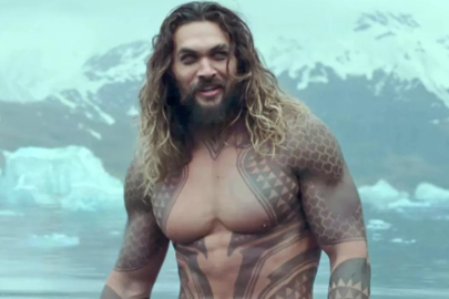Jason Momoa 6 yıl sonra saçı sakalı kesti!