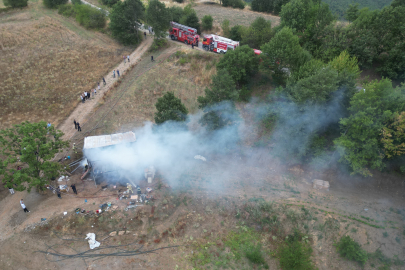 Bursa'da ormanlık alanda baraka yandı