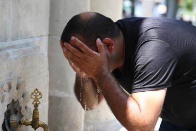 Hava sıcaklıkları 24 kentte 40 derecenin üzerine çıktı