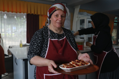 Bursalı kadınlar 5 kilogram unla başladıkları üretim sayesinde kahvaltı evi sahibi oldu