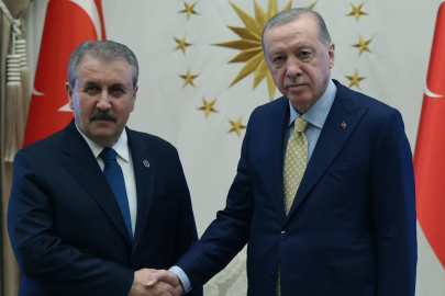 Cumhurbaşkanı Erdoğan, BBP Genel Başkanı Destici'yi kabul etti