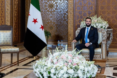 Dışişleri Bakanı Hakan Fidan, Suriye'de Şara ile bir araya geldi