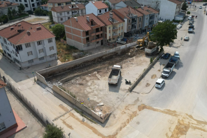 Bursa'da atıl vaziyetteki boş alan otoparka dönüşüyor