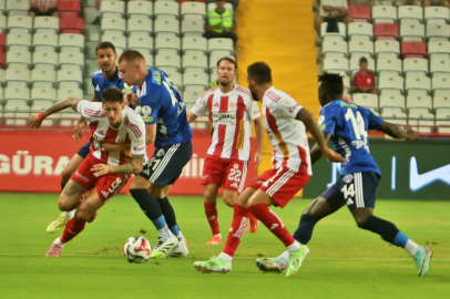 Antalyaspor sahasında Kasımpaşa'yı devirdi