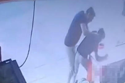 Bekçiden, 15 yaşındaki market çırağına dayak