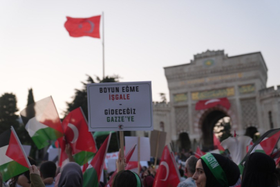 İstanbul'da "Gazze'ye Umut Işığı Ol" yürüyüşü