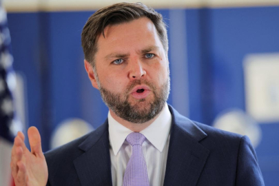 Trump-Putin görüşmesi öncesi Vance'in Ukrayna ve Avrupa'yla görüşeceği iddiası