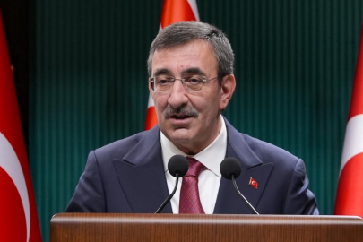 Cevdet Yılmaz: Cumhurbaşkanı Erdoğan milletin adamı olarak gönüllerde yer etmiştir