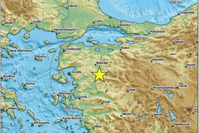 Balıkesir merkezli 6.1 büyüklüğündeki deprem hakkında Bursa yorumu!