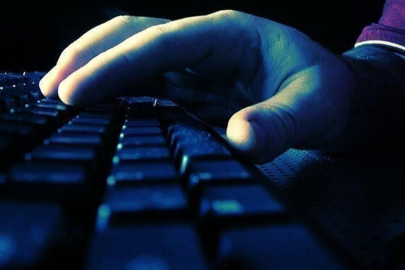 Başına gelmeyen kalmadı: Dolandırıldı üstüne maaşına haciz konuldu!