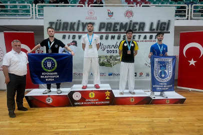 Bursa Büyükşehir Belediyesporlu karatecilerden 7 madalya