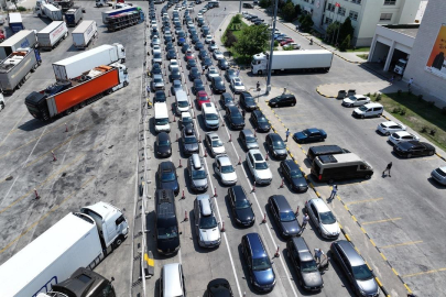 Gurbetçilere sınır kapısında sürpriz! Çıkışlarına izin verilmiyor...