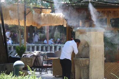 53 derecelik sıcak kenti boşalttı