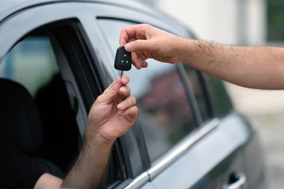 Araç piyasasında şaşırtan durum! İkinci el sıfırdan pahalı...