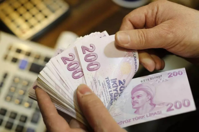 Hükümetin zam teklifine Memur-Sen'den ilk tepki: Ortada pazarlık yapacak bir teklif yok!