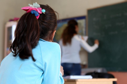 Öğretmenlerin il içi yer değiştirme sonuçları açıklandı