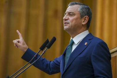 Özgür Özel, Bahçeli’nin sözlerine yanıt verdi! “Baskı telefonları” diyerek sordu