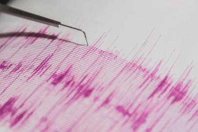 Balıkesir'de 4,3 büyüklüğündeki deprem! Bursa'da da hissedildi...