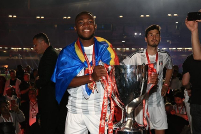 Jackson Muleka’nın yeni takımı açıklanıyor