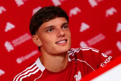 Liverpool transferlere devam ediyor: 31 milyon Euroya 18'lik stoper!