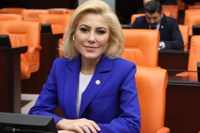 Şebnem Bursalı hakkında dikkat çeken iddia! 'Murat Kapki’ye ödül verdirdi'