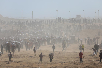 Gazze'deki hükümet: Bölgeye girmesi gereken yardım tırlarından sadece yüzde 15'i ulaştı