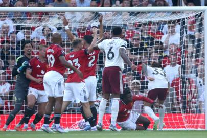 Arsenal, Manchester United deplasmanında tek golle güldü